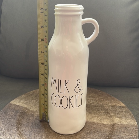 Rae Dunn MILK & COOKIES small jug - Picture 2 of 2